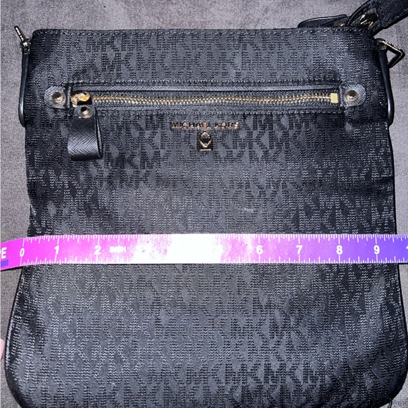 Michael Kors Black Crossbody Bag- strap not original - Picture 6 of 10
